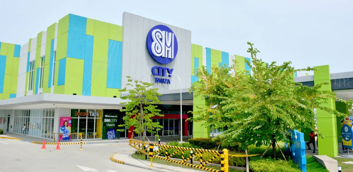 The two story almost 60,000 square meter mall's design is inspired by the chief means of livelihood in Tanza, which is farming and fishing, as well as its nearby beach resorts in the coastlines.