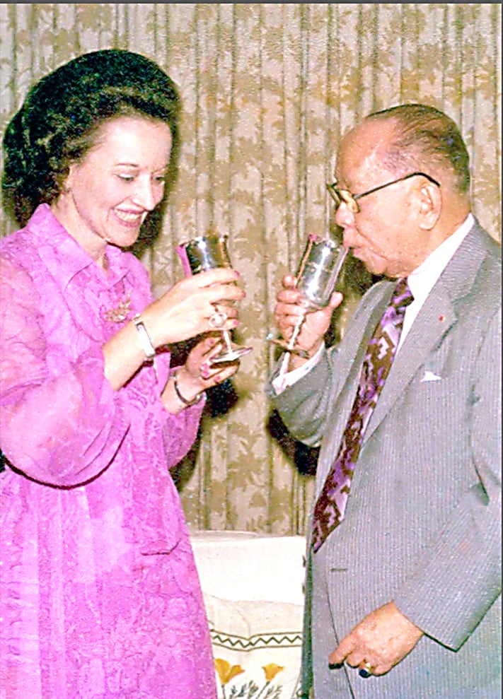 Beth the writer and Carlos the diplomat: Theirs was a perfect partnership.