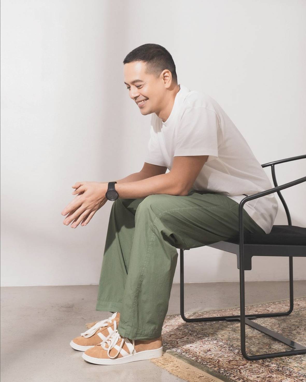 'JL': No special requests when on location. | 'PHOTOGRAPH COURTESY OF IG/JOHN LLOYD CRUZ