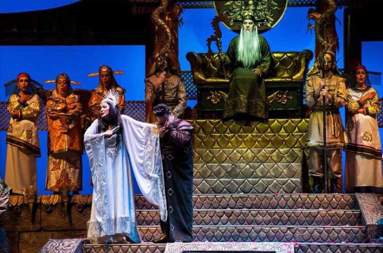 'TURANDOT' in Turkey.