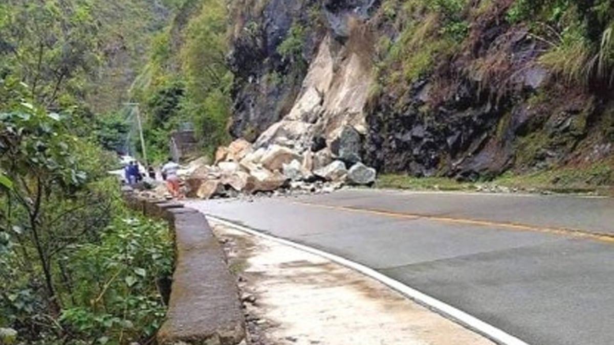 Most Cordillera national roads still closed
