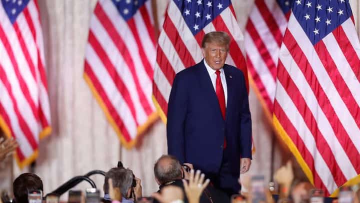 Trump on playbill as top Republicans meet
