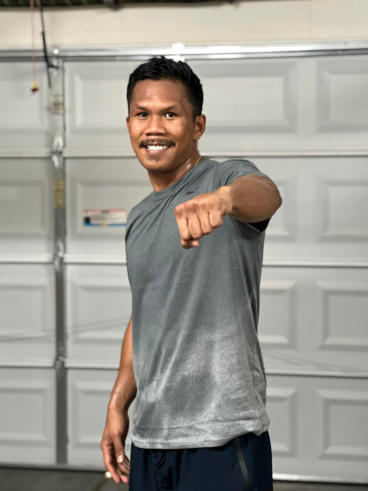 Marcial books 4th pro fight