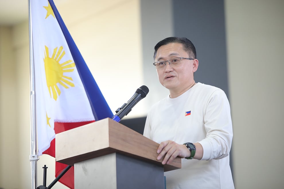 Bong Go assists typhoon victims in Maasim