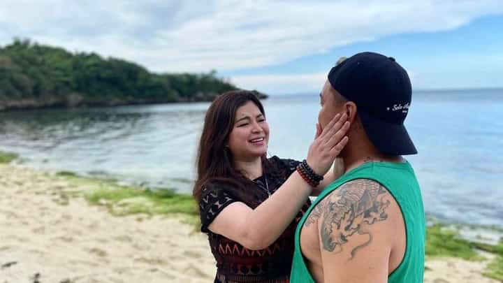 Angel Locsin is back on the radar. After she took a hiatus on social media, her Team Angel PH, administrator of her official Facebook page, posted a photo of Angel with husband Neil Arce, with the caption: ‘Happy midweek! Spread love.’ | photograph courtesy of INSTAGRAM/@neilarce