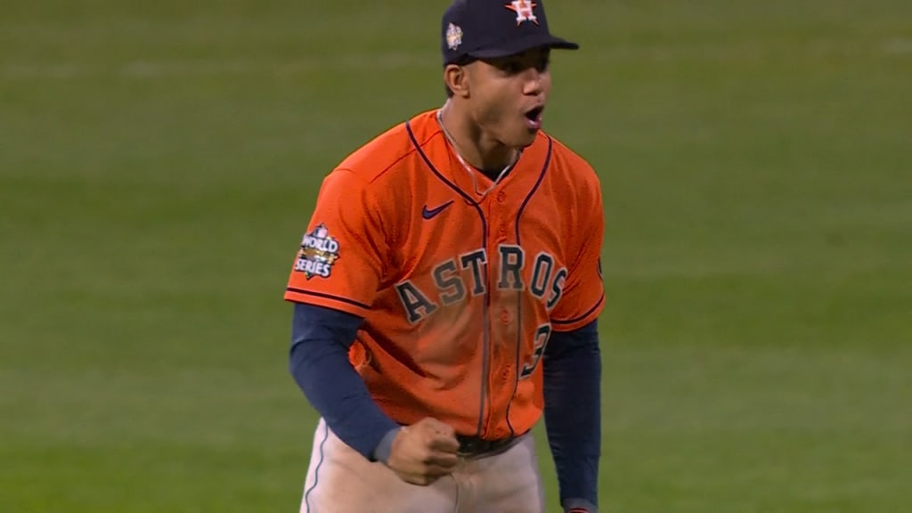 Astros go for jugular
