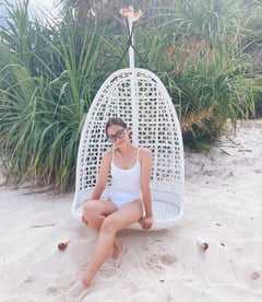 Maja Salvador, patok