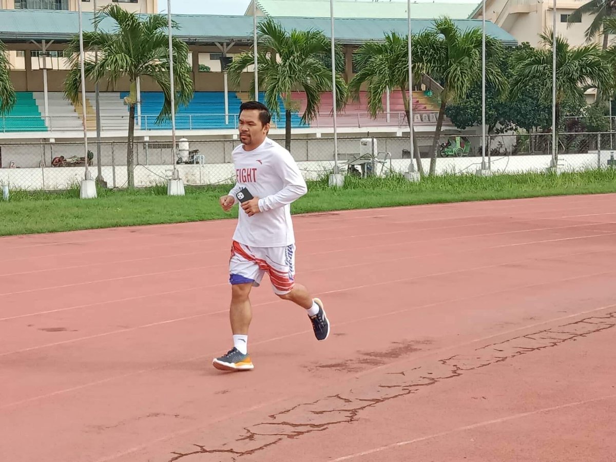 Pacquiao teases about comeback