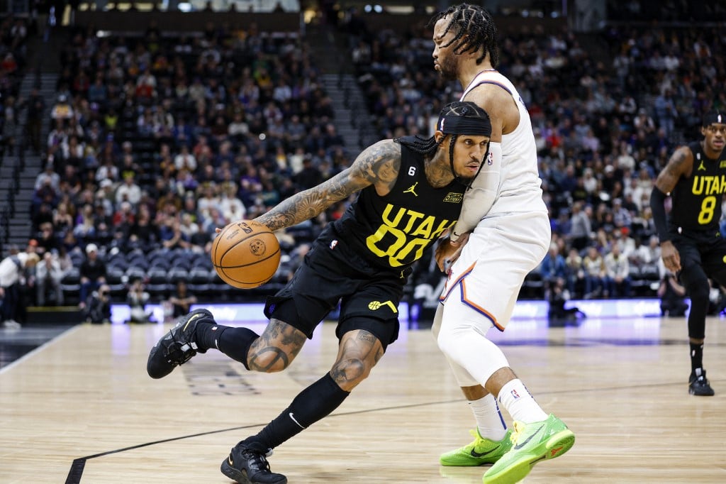 Jazz hold off Blazers