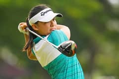 Rianne stays in contention
