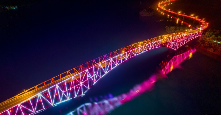 <strong>Photograph courtesy of PNA</strong><br />IT is now also a tourist attraction with light shows from 6 p.m. to midnight.