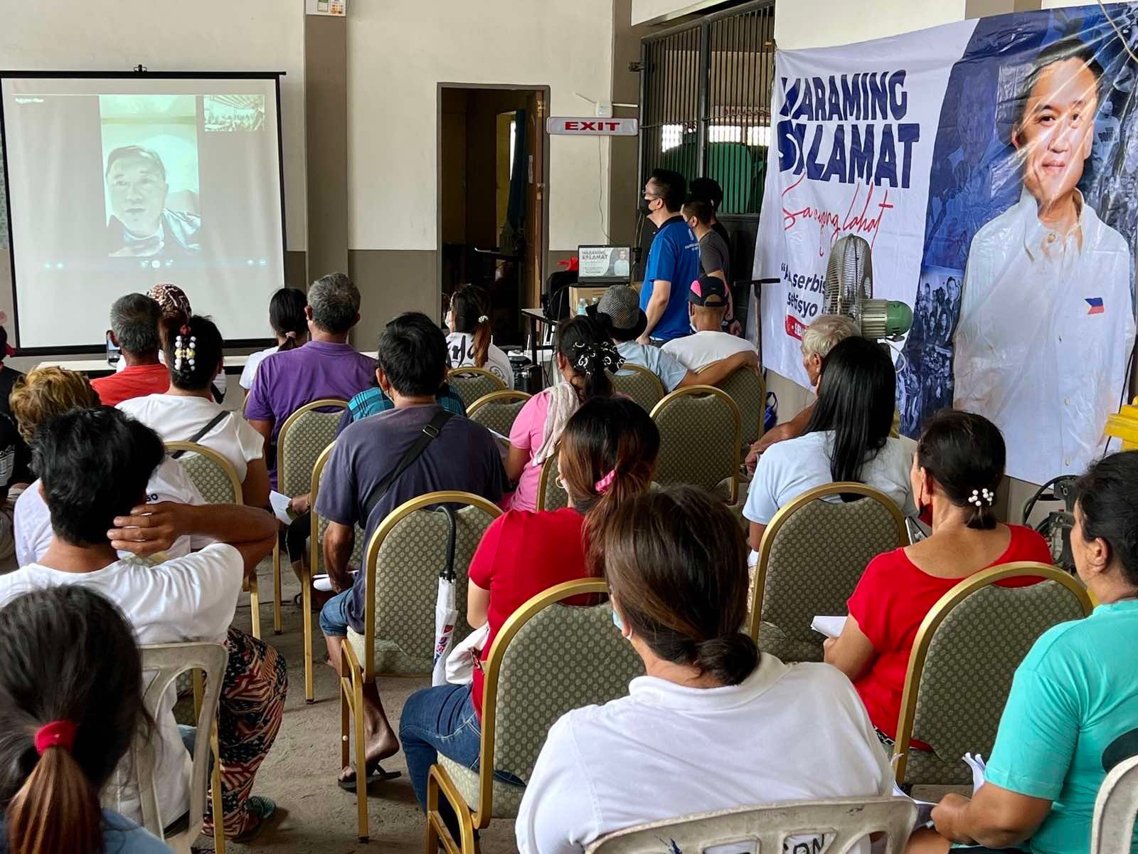 Flood victims in Samal Island assisted by Bong Go