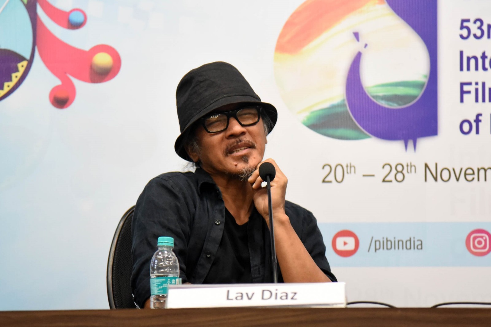 Lav Diaz film starring John Lloyd Cruz wins in India