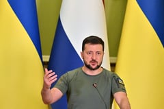 Zelensky: Price cap on Russian oil ‘not serious’