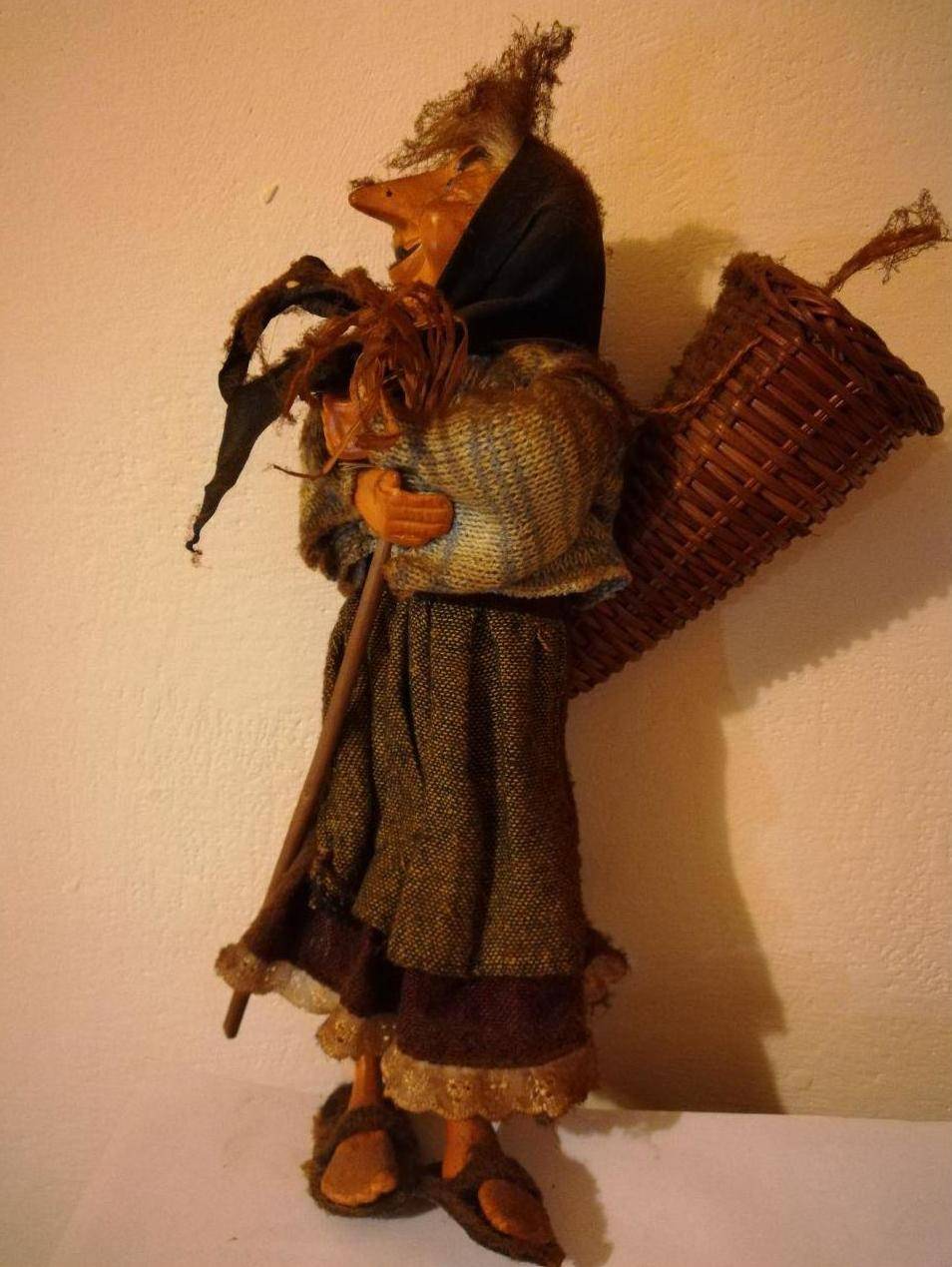 The Befana of Italy. | PHOTOGRAPH COURTESY OF Tiguliano (CC BY-SA 4.0) https://creativecommons.org/licenses/by-sa/4.0/deed.en