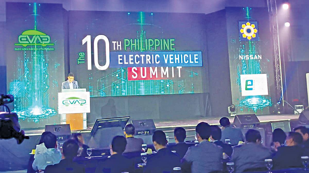 Meralco Chief Sustainability Officer Raymond B. Ravelo speaks at the 10th Philippine Electric Vehicle (EV) Summit. This year's PEV Summit highlighted the need to embrace eco-friendlier mobility options.