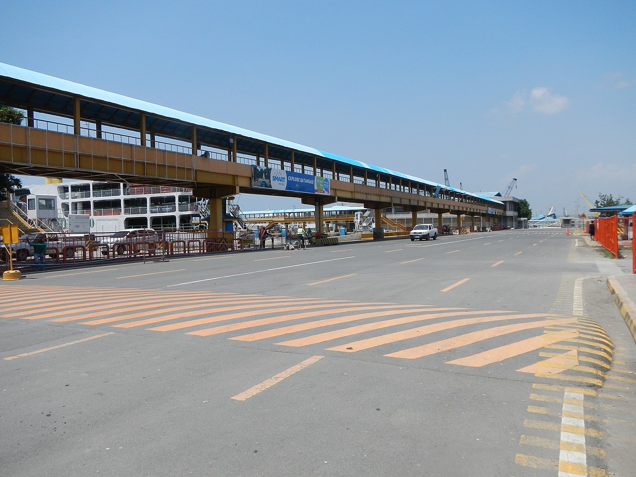 Batangas port, dinagsa ng pasahero