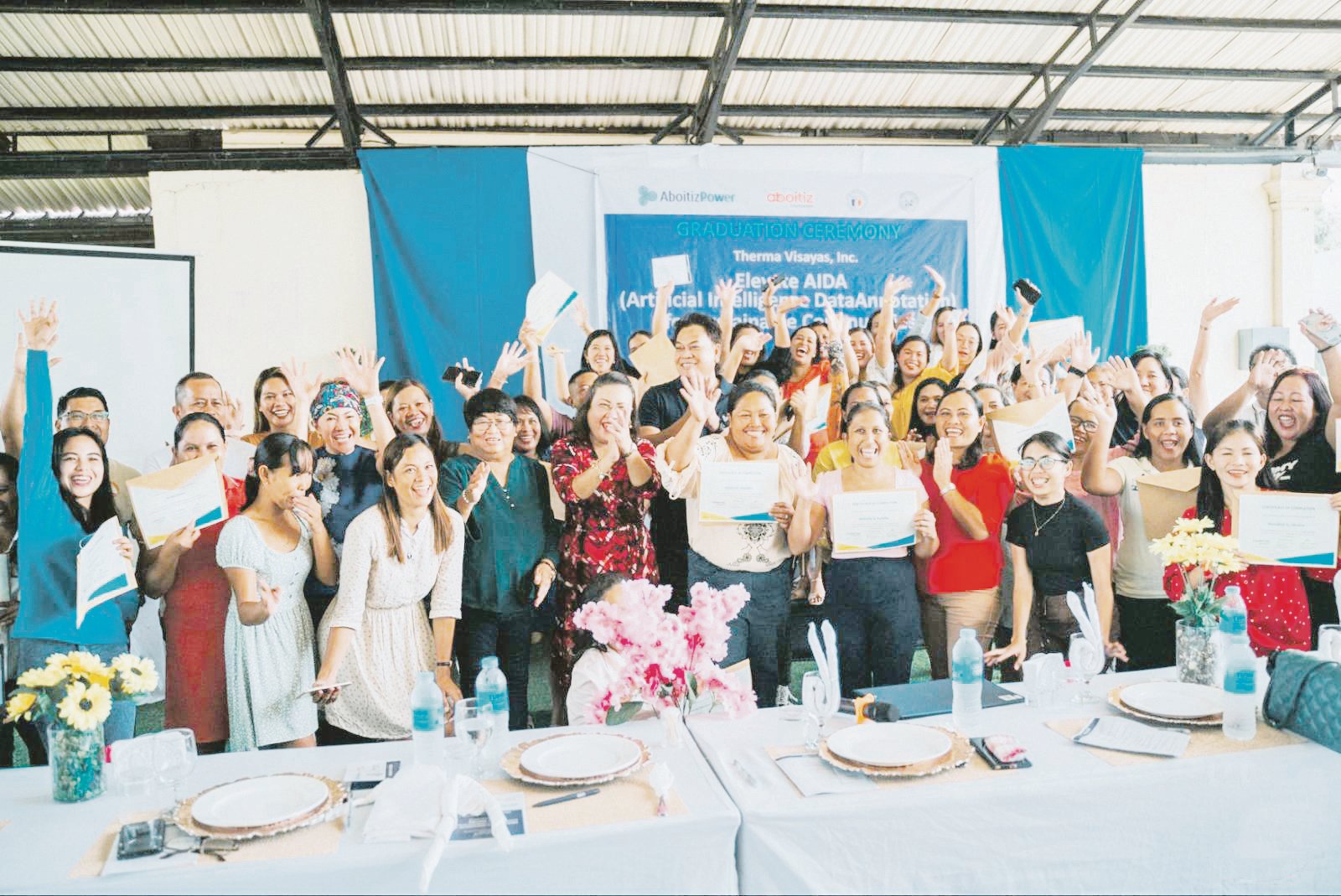 61 Toledo, Cebu women receive digital skills training for AI industry