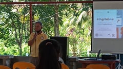 Helping the elderly spot misinformation through the ASEAN Digital Literacy Program supported by Google.org