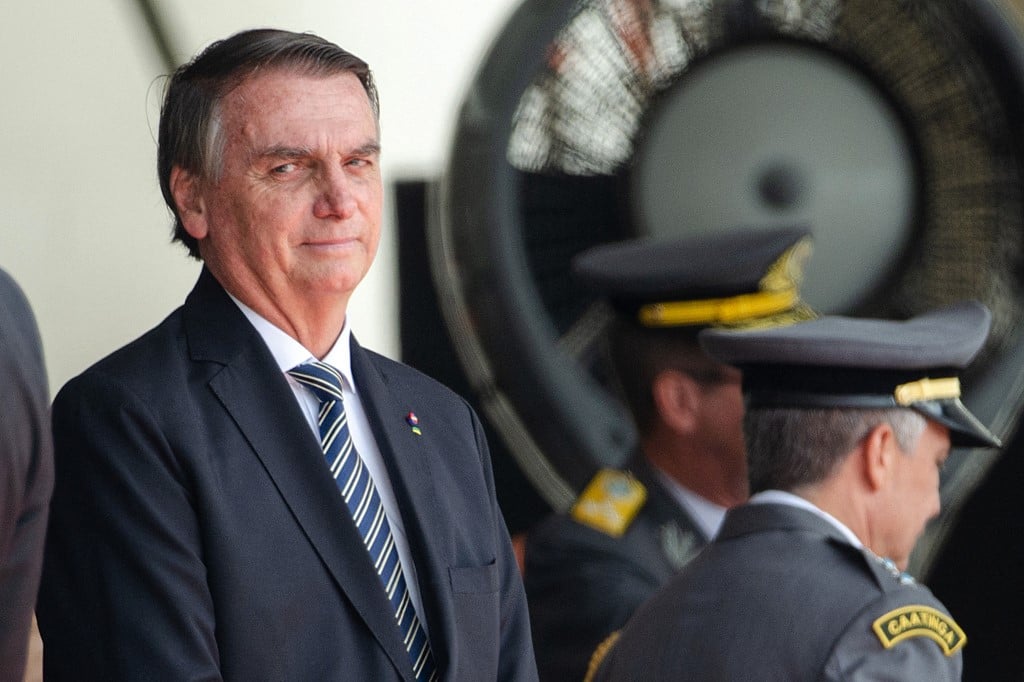 House arrest for Bolsonaro accomplices 