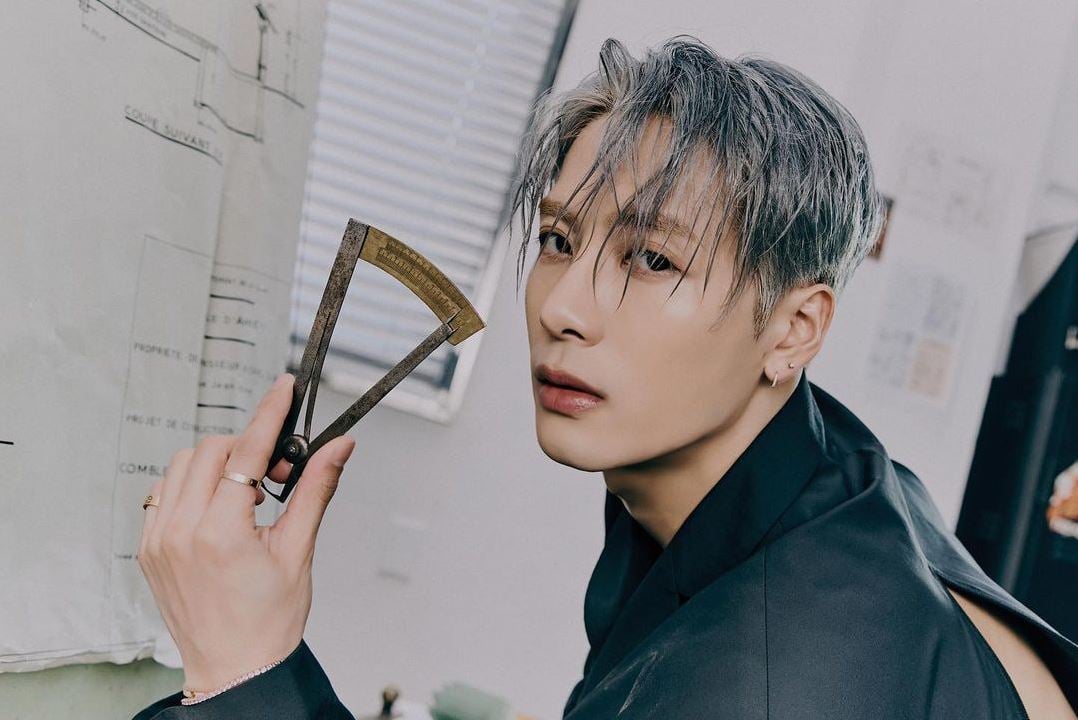 ‘Come Alive’:  New Jackson Wang music video