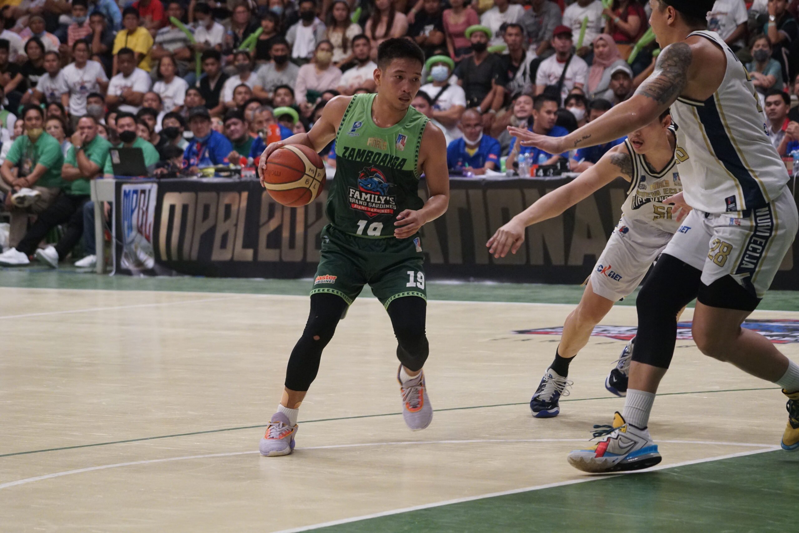 Zamboanga keeps MPBL title hopes alive