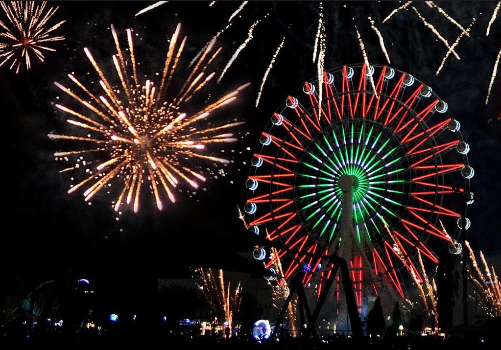 Thrill to SM City Pampanga’s Biggest Lantern of Hope holiday attraction