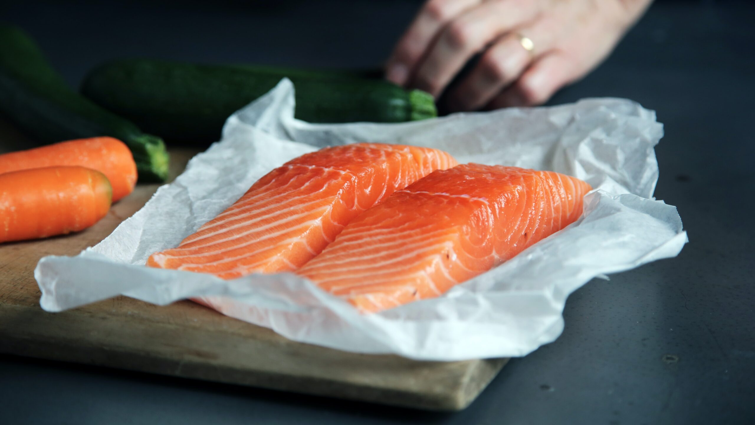 DA mulls lifting moratorium on sale of salmon, pampano