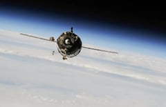 Russia mulls rescue of ISS crew