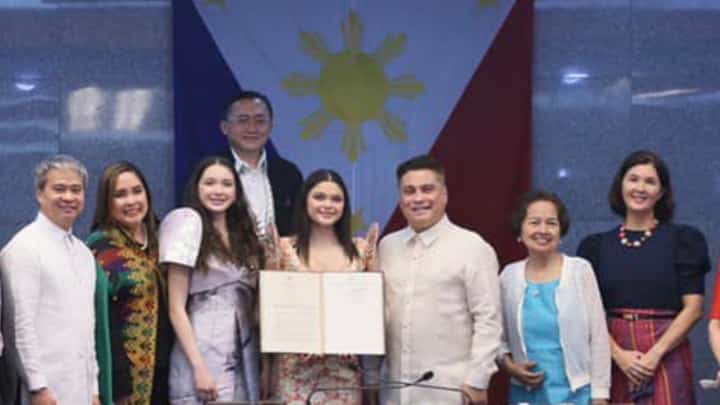 Bong Go congratulates Sofia Frank for her 2022 Asian Open Figure Skating victory