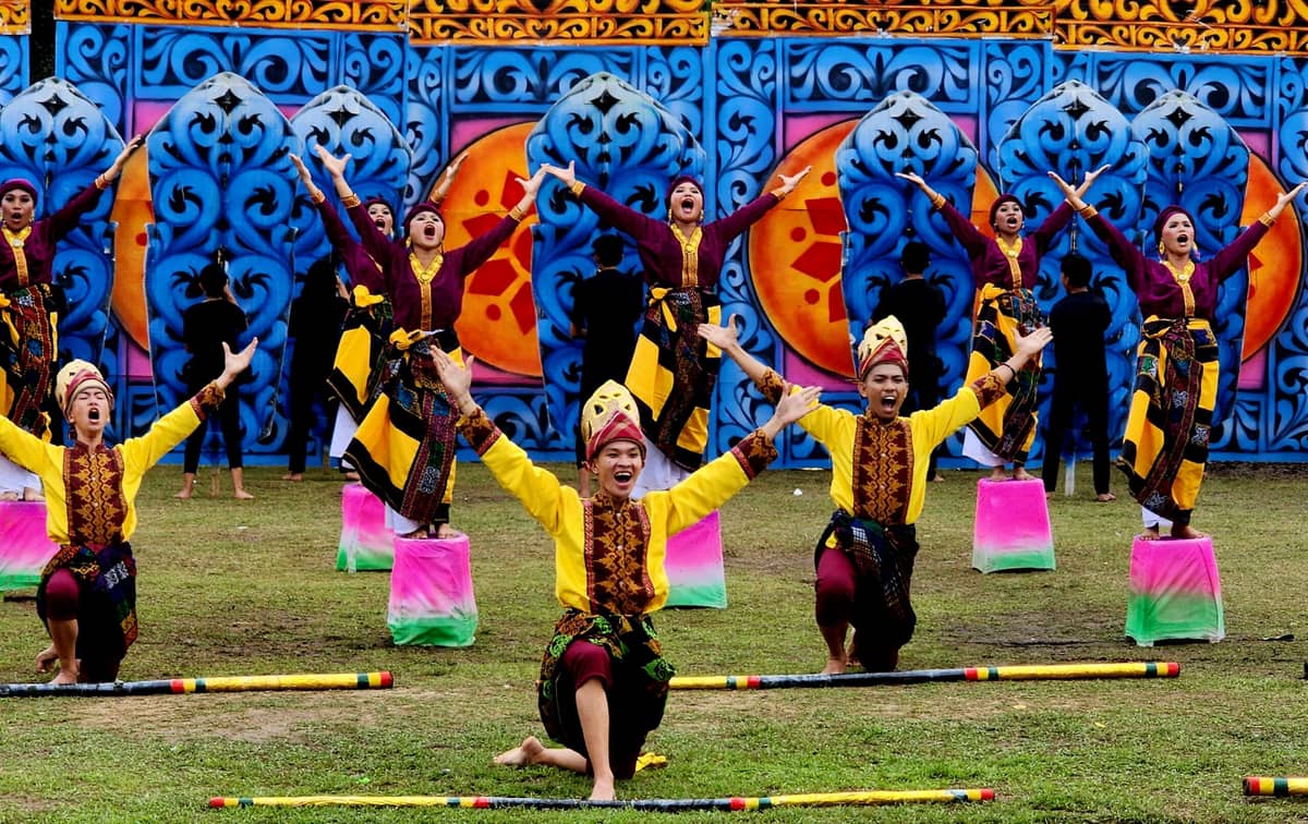 PhotographS by Roel Hoang Manipon<br />Shariff Kabunsuan Festival in Cotabato City.