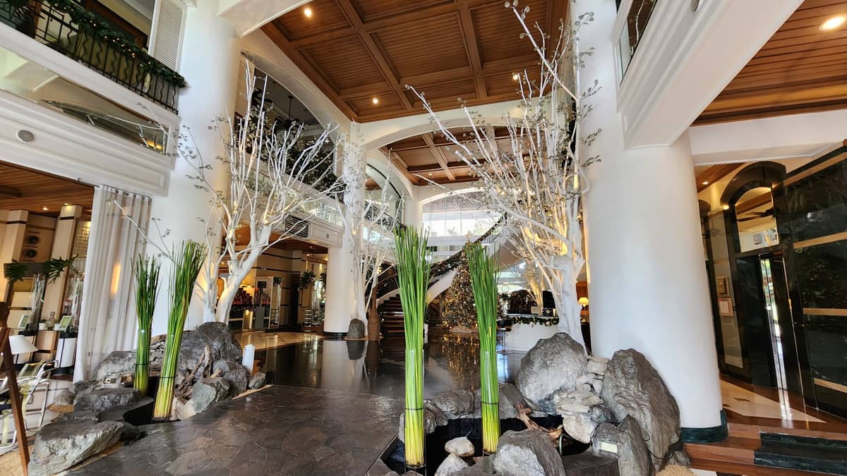 The Vivere Hotel lobby. | PHOTOGRAPHS BY ROEL HOANG MANIPON FOR THE DAILY TRIBUNE