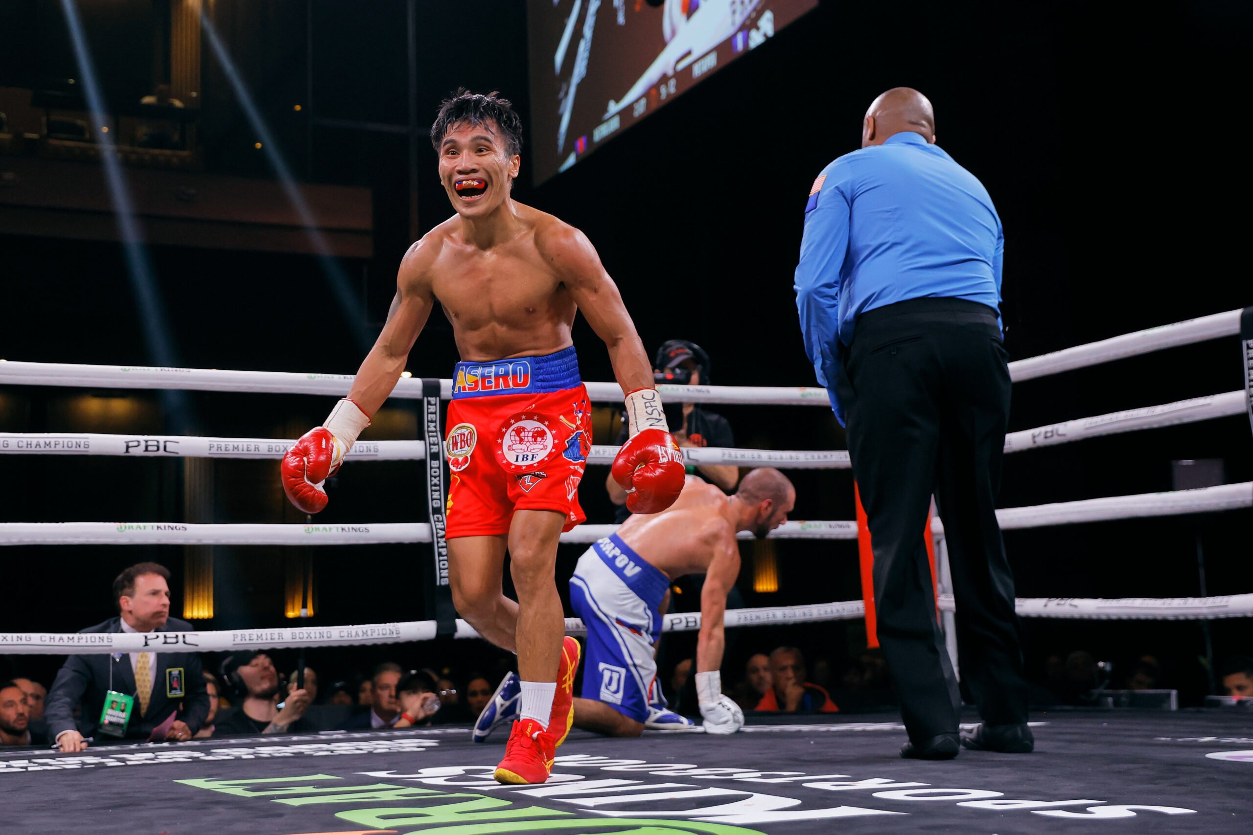 Vincent Astrolabio, Junto Nakatani magsasagupa para sa WBC world title