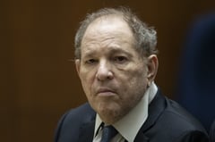 Weinstein jury mulls verdict in Hollywood rapes case