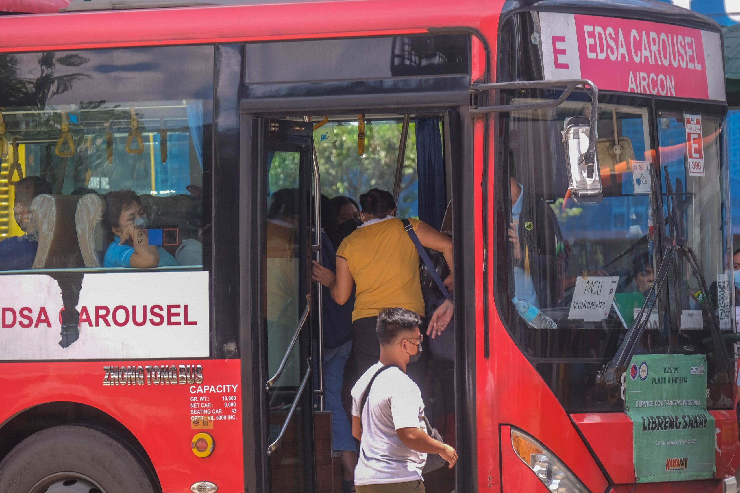DPWH assures EDSA Carousel remains operational
