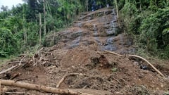 Christmas Eve landslide kills 2