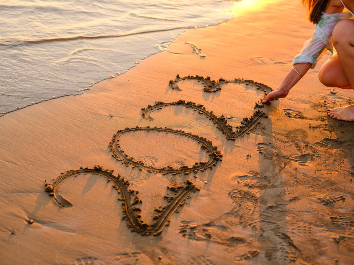 Photograph courtesy of pexels/engin ankyurt<br />46 percent of people who make New Year's resolutions are successful.