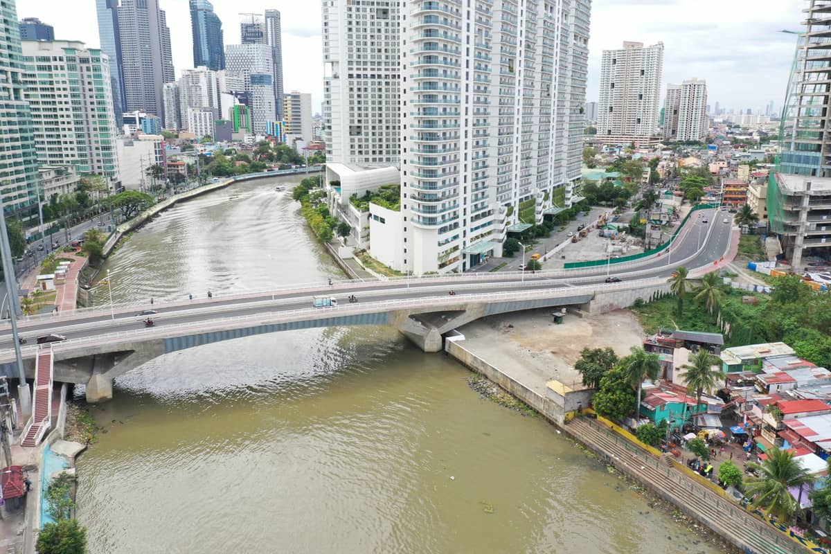 A modern bike-pedestrian-friendly bridge!
