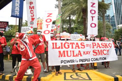 Protesters: SMC offer to Meralco a Christmas gimmick