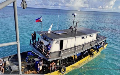 AFP WesCom  resupplies Ayungin Shoal troops