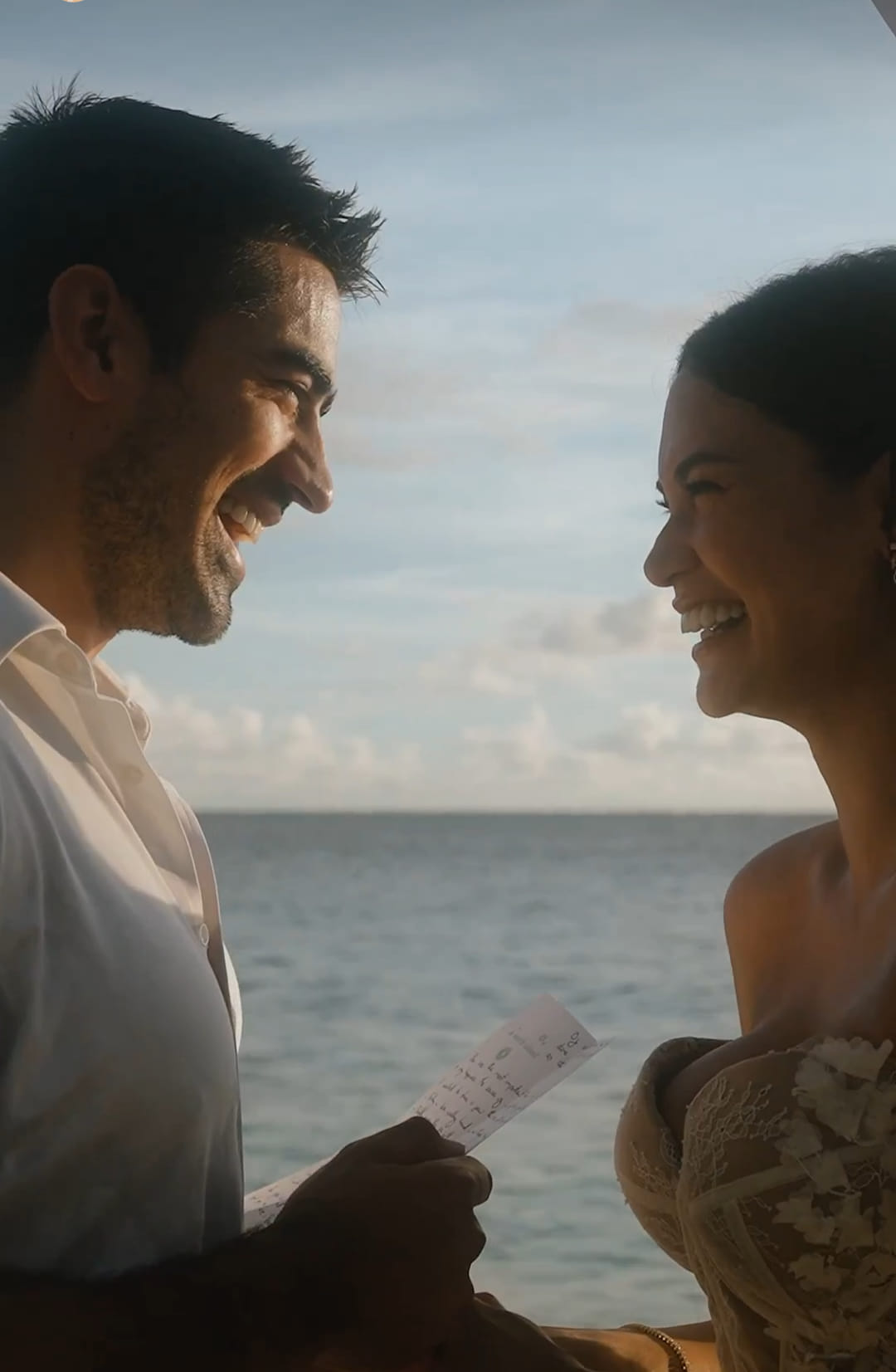 Pia Wurtzbach weds fiancé Jeremy Jauncey in an intimate beach wedding