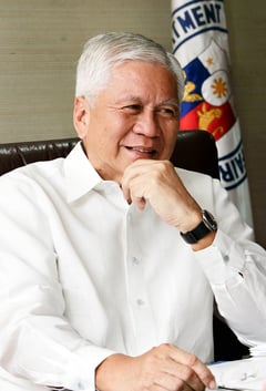 Japan confers honor on Albert del Rosario, 4 other Phl individuals