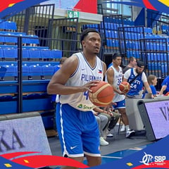 Rusty Gilas bow to Estonia