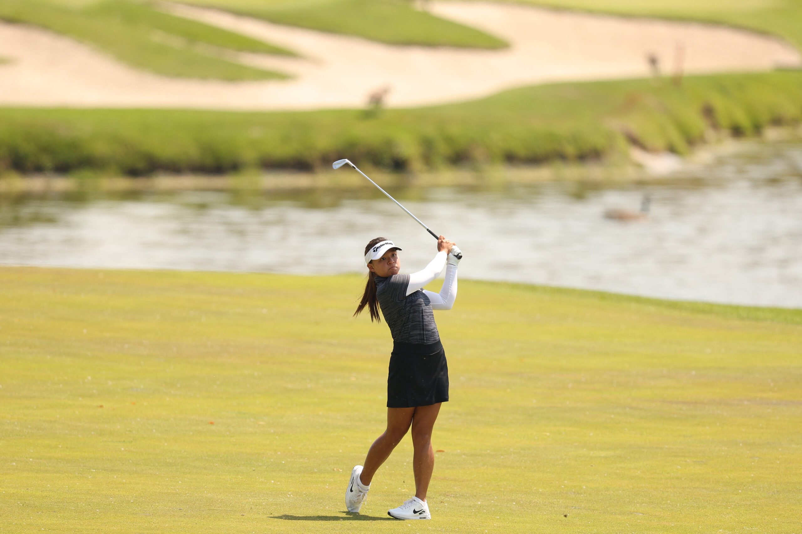 Malixi finishes joint 40th