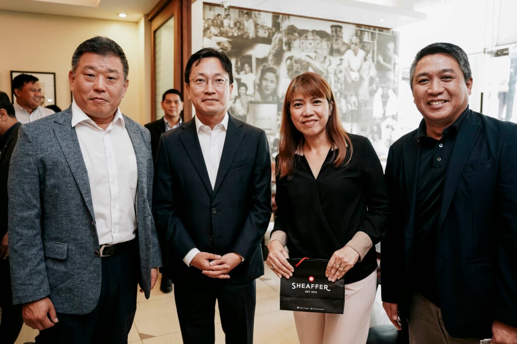 DOCTOR Cynthia Ayles with CFO Hong Shik Chin, president Dongwook Lee, and managing director Cecil Capacete after her special message.