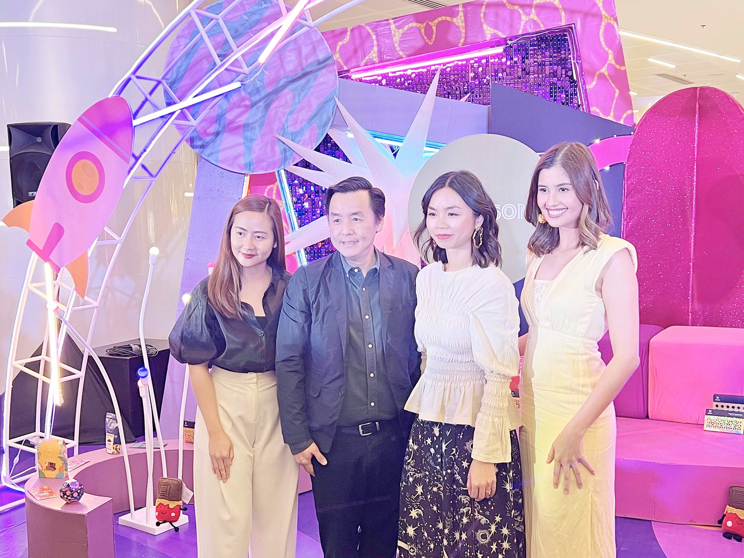 PHOTOGRAPH BY PAULINE SONGCO FOR THE DAILY TRIBUNE
MISS Universe Philippines national director Shamcey Supsup, Auro Chocolate co-founder Kelly Go, SM Supermalls senior assistant vice president for Operations-Premier 3 Perkin So and S’ Maison mall manager Carolyn Agbayani at the opening of the World Chocolate Fair last 5 July.
