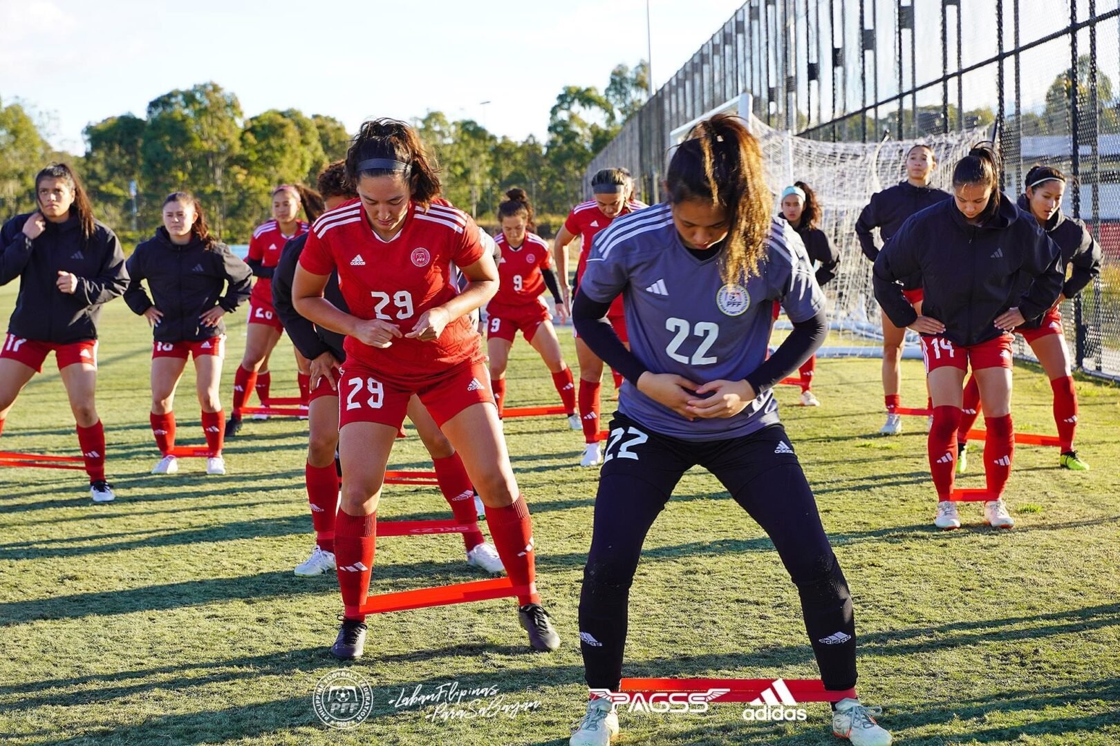 Filipinas near fighting form