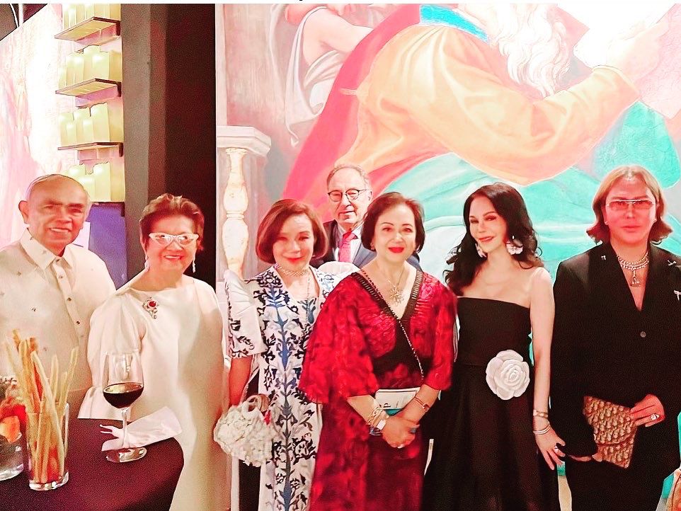 PHOTOGRAPHS COURTESY OF VISIONS AND EXPRESSIONS<br />(FROM left) Dr. Joven Cuanang, Susan Joven, Maritess Enriquez, James Freney, Nedy Tantoco, Ching Cruz and Leo Espinosa.