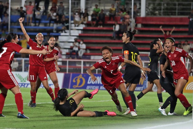 Filipinas battle world No. 3 Swedes