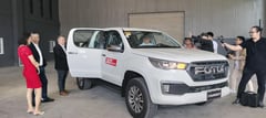 INDUSTRY GIANTS Partnership between Foton, J&T Express drives economy